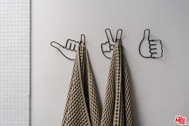 $1,899,000 | 4128 Baywood Street, Los Angeles, CA 90039