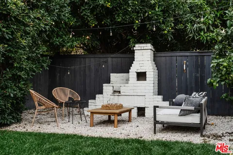 $1,899,000 | 4128 Baywood Street, Los Angeles, CA 90039