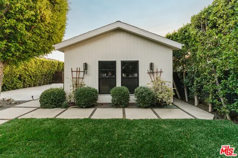 $1,899,000 | 4128 Baywood Street, Los Angeles, CA 90039