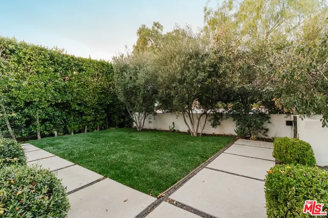 $1,899,000 | 4128 Baywood Street, Los Angeles, CA 90039