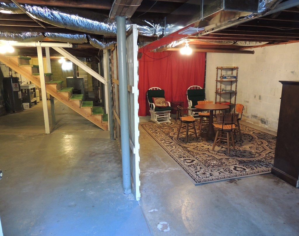 248 Rabbit Fork Road Troutdale, VA 24378 - Photo 40 of 45 Gallery Image 40