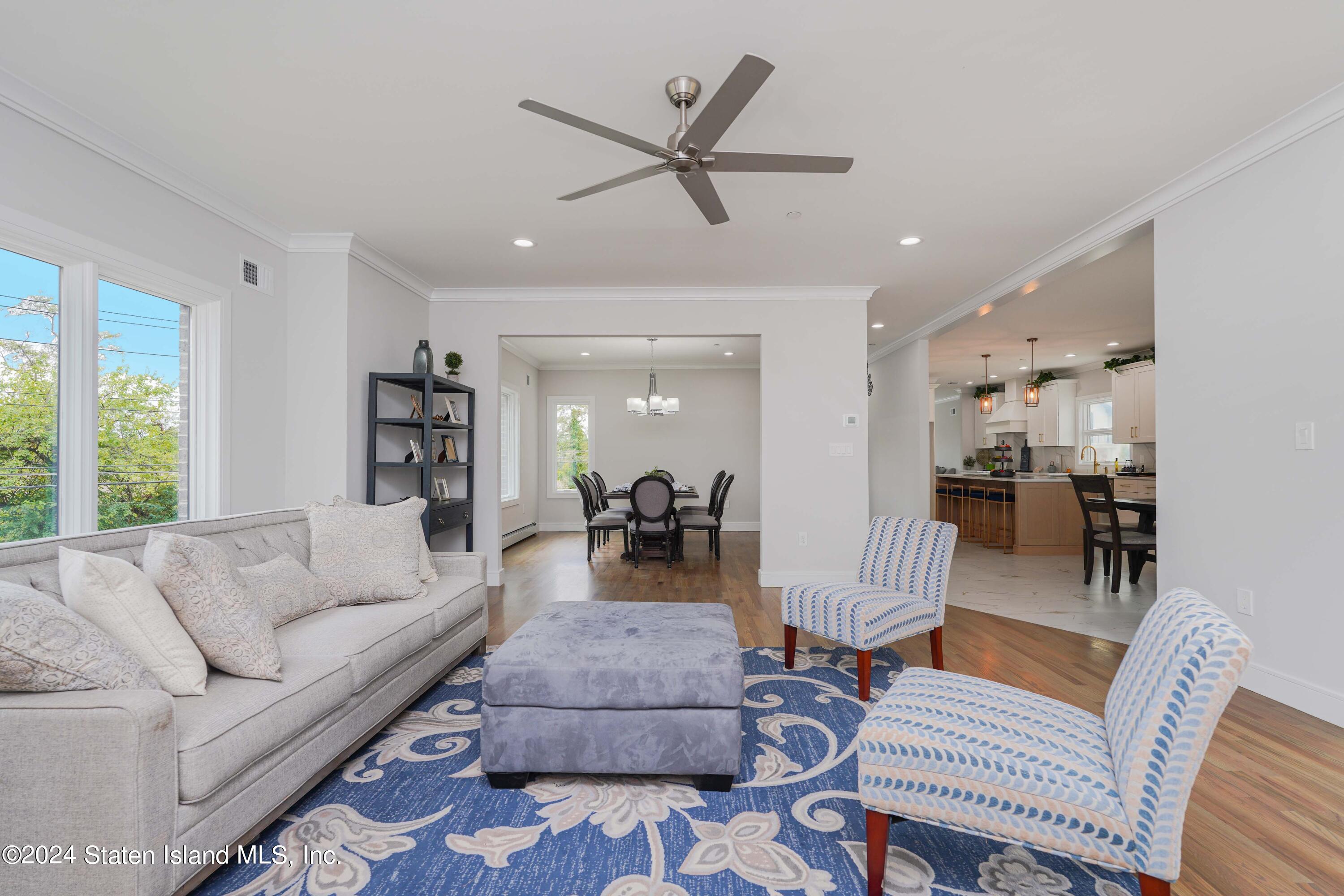 5 Torrice Loop Staten Island, NY 10309 - Photo 11 of 58 Photo Sep 22 2024, 12 59 31 AM