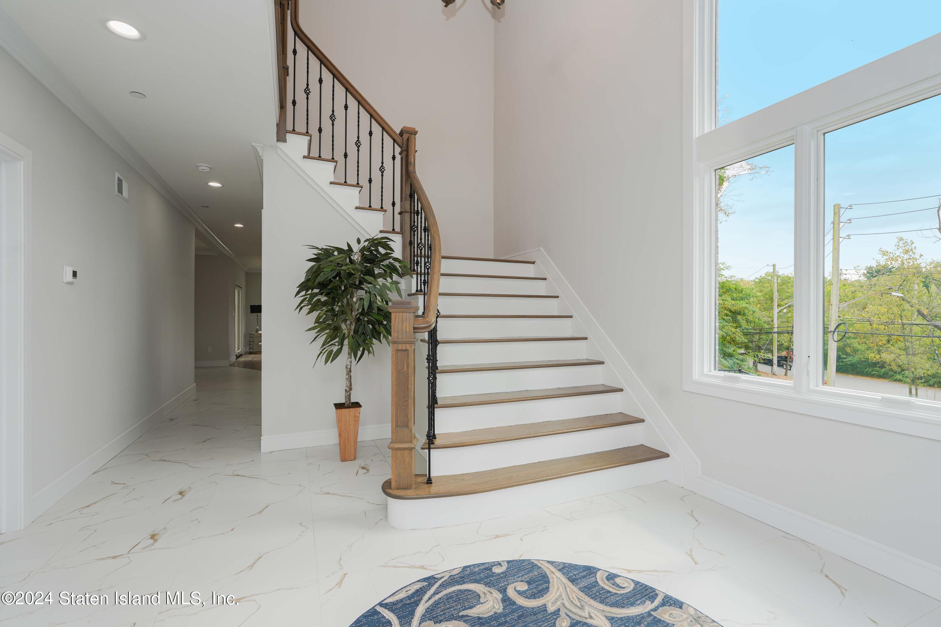 5 Torrice Loop Staten Island, NY 10309 - Photo 28 of 58 Photo Sep 22 2024, 12 54 54 AM