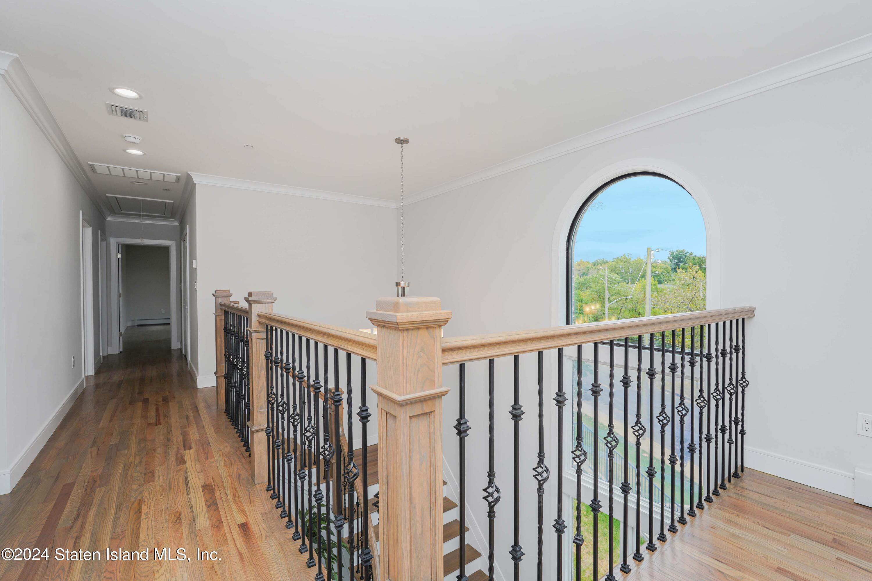 5 Torrice Loop Staten Island, NY 10309 - Photo 33 of 58 Photo Sep 22 2024, 1 01 52 AM