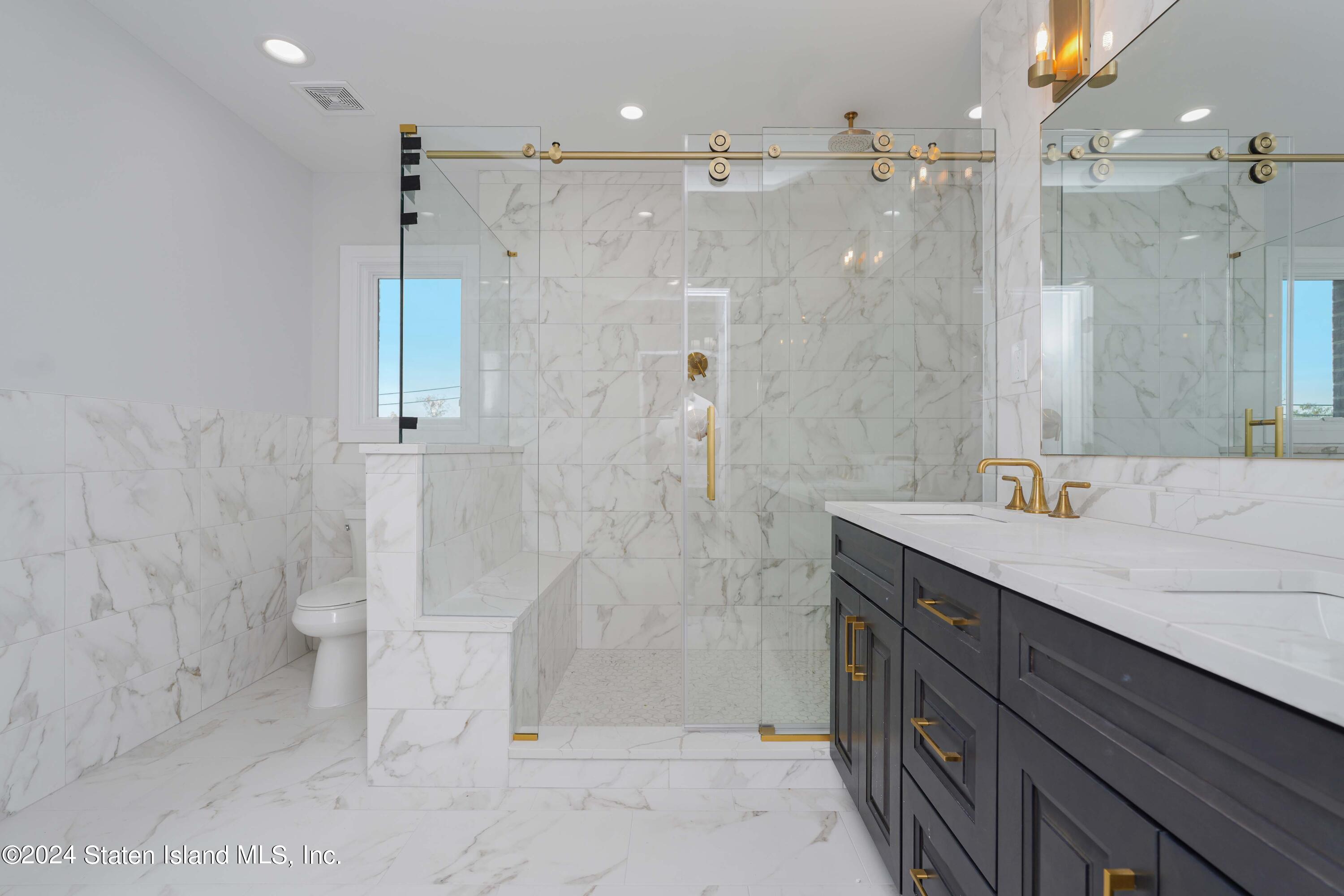 5 Torrice Loop Staten Island, NY 10309 - Photo 46 of 58 Photo Sep 22 2024, 1 04 23 AM