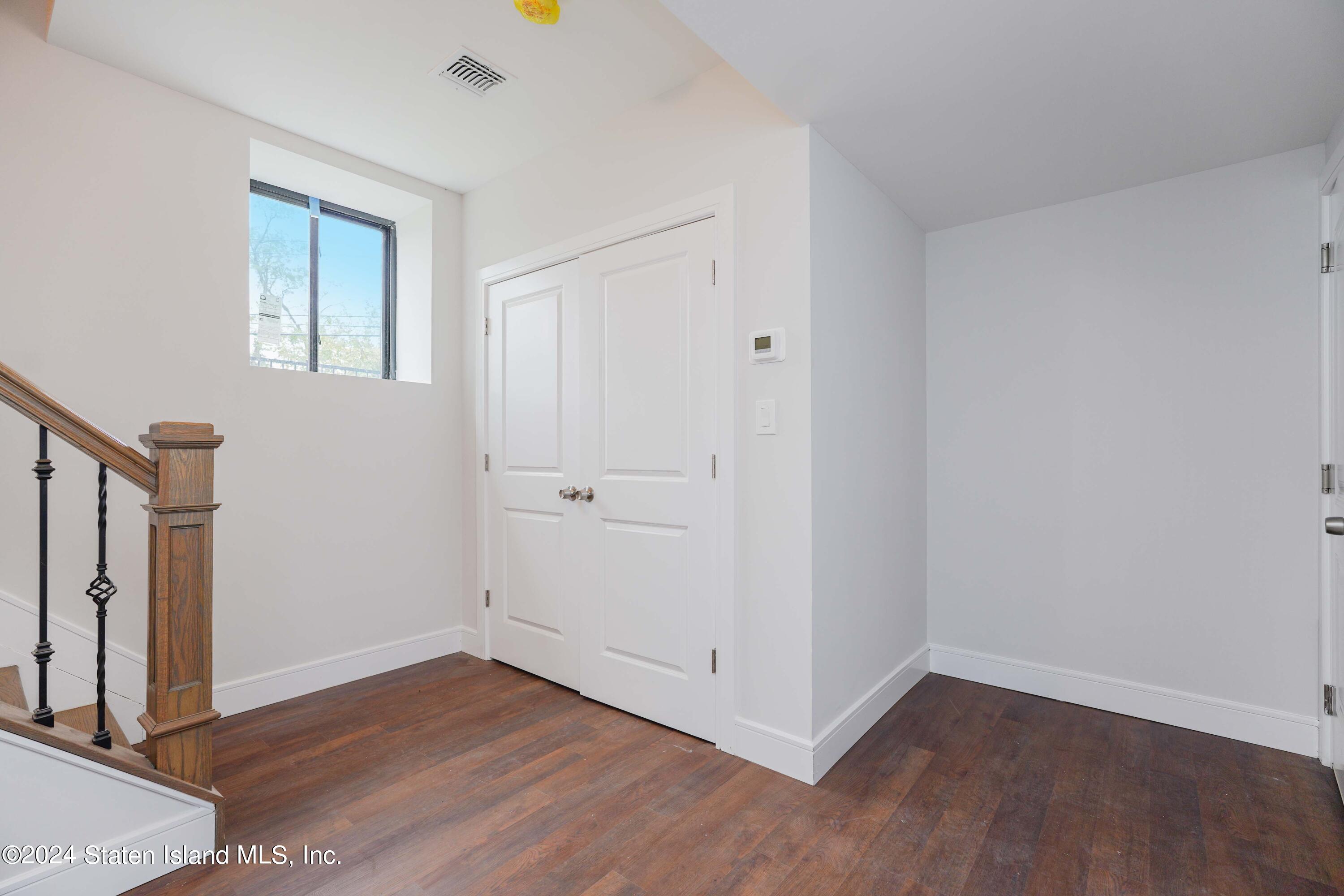 5 Torrice Loop Staten Island, NY 10309 - Photo 48 of 58 Photo Sep 22 2024, 1 06 34 AM