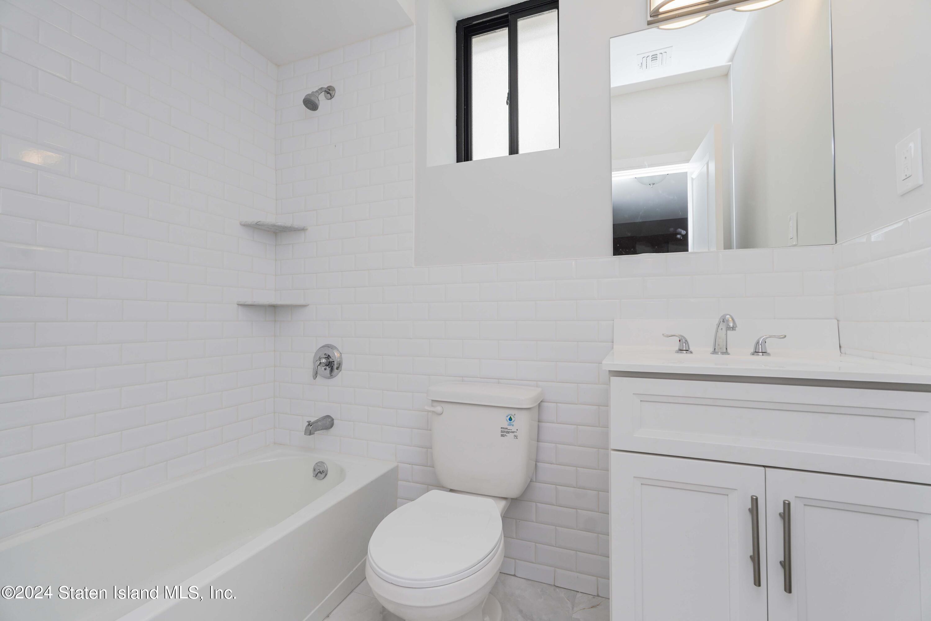 5 Torrice Loop Staten Island, NY 10309 - Photo 54 of 58 Photo Sep 22 2024, 1 07 57 AM