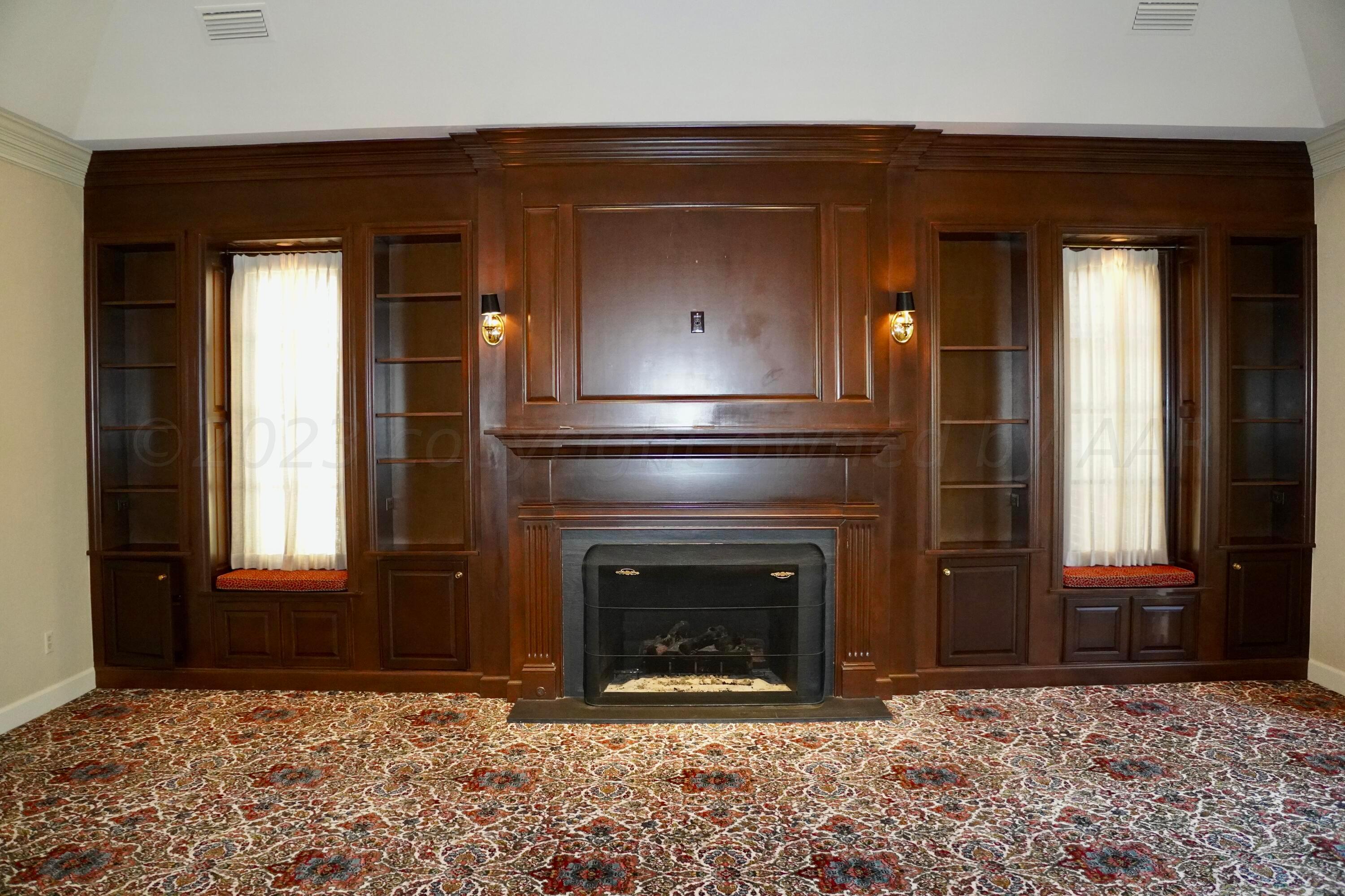 22 Edgewater Drive Amarillo, TX 79106 - Photo 2 of 52 a view of fireplace and window