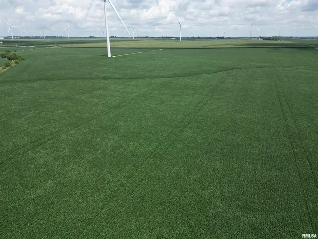 $1,995,000 | 0 300 300 N Avenue, Bradford, IL 61421