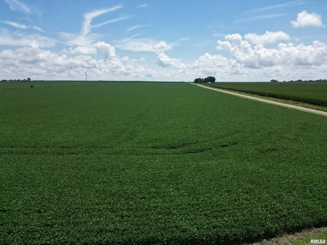 $1,995,000 | 0 300 300 N Avenue, Bradford, IL 61421