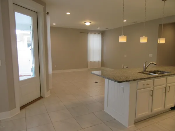 $2,600 | 1117 Blazing Star Street, Panama City, FL 32405