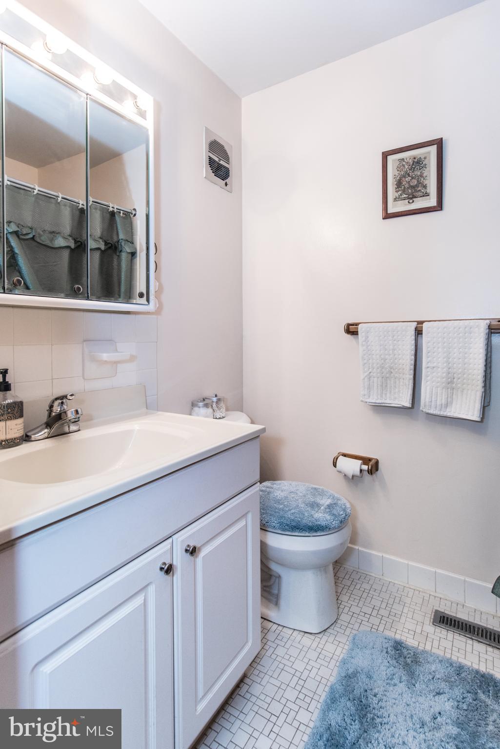 129 Greendale Road Philadelphia, PA 19154 - Photo 32 of 74