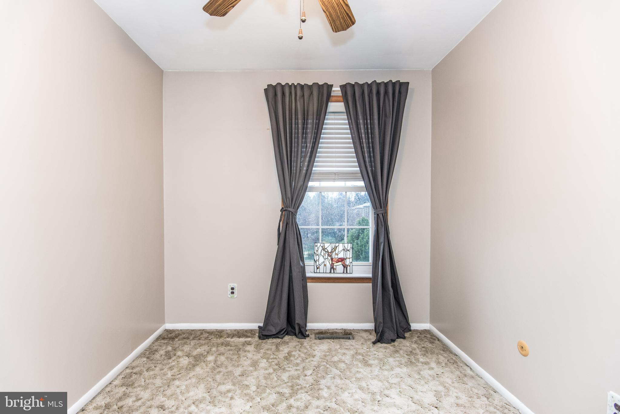 129 Greendale Road Philadelphia, PA 19154 - Photo 41 of 74