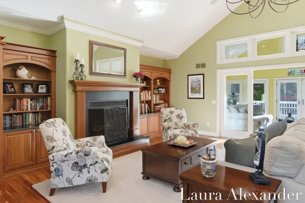 $1,250,000 | 6544 Egypt Ridge Road Northeast, Rockford, MI 49341