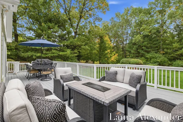 $1,250,000 | 6544 Egypt Ridge Road Northeast, Rockford, MI 49341