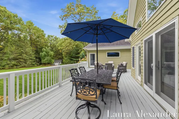 $1,250,000 | 6544 Egypt Ridge Road Northeast, Rockford, MI 49341