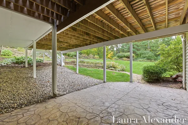 $1,250,000 | 6544 Egypt Ridge Road Northeast, Rockford, MI 49341