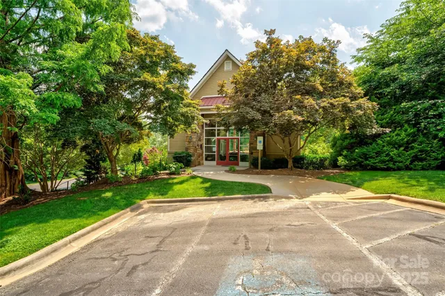 $1,649,000 | 1441 Southpointe Drive, Unit 249, Morganton, NC 28655