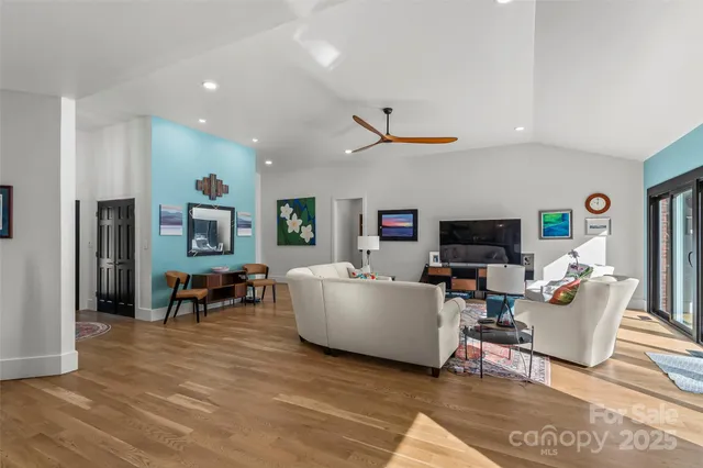 $1,649,000 | 1441 Southpointe Drive, Unit 249, Morganton, NC 28655