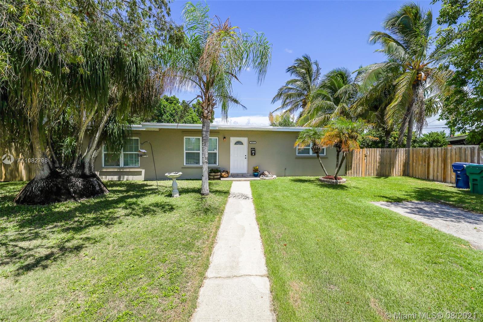 14475 Southwest 286th Street Homestead, FL 33033 - Photo 1 of 39 Gallery Image 1