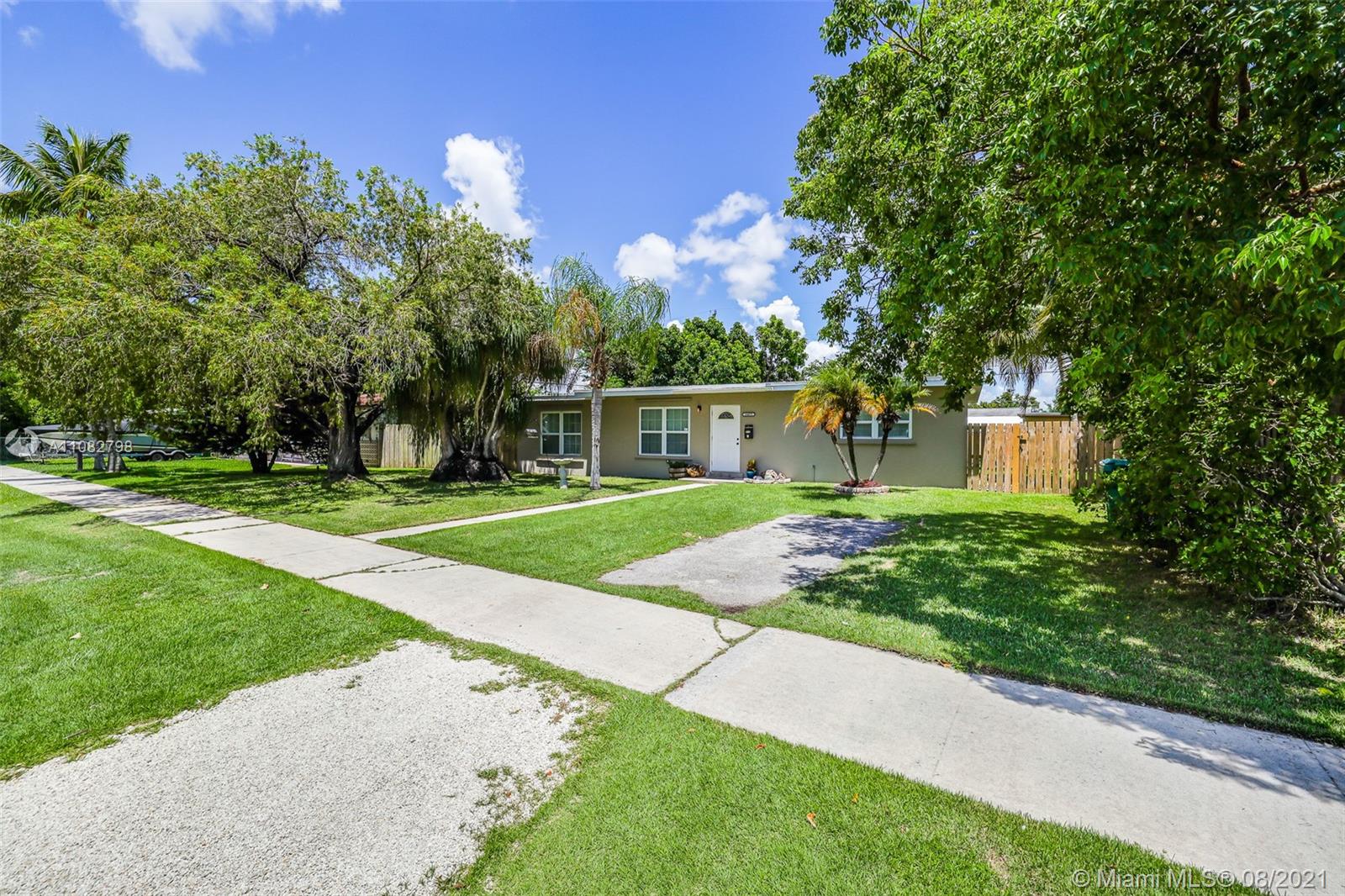14475 Southwest 286th Street Homestead, FL 33033 - Photo 2 of 39 Gallery Image 2