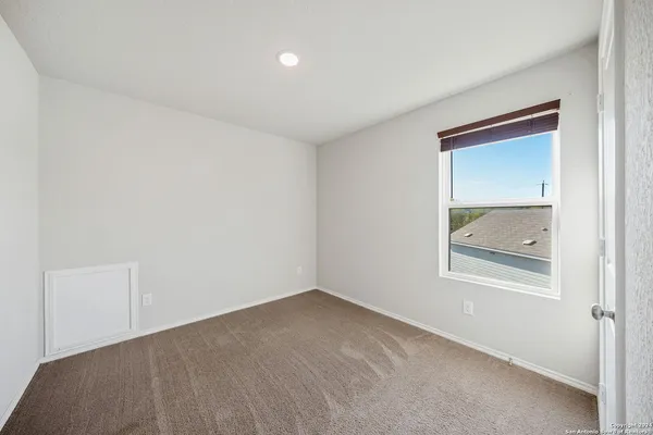 $1,650 | 7058 Dominic Valley, San Antonio, TX 78242