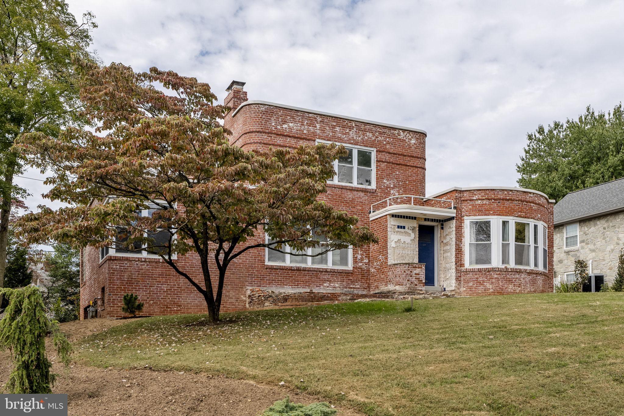 429 Devon Terrace Reading, PA 19607 - Photo 12 of 61