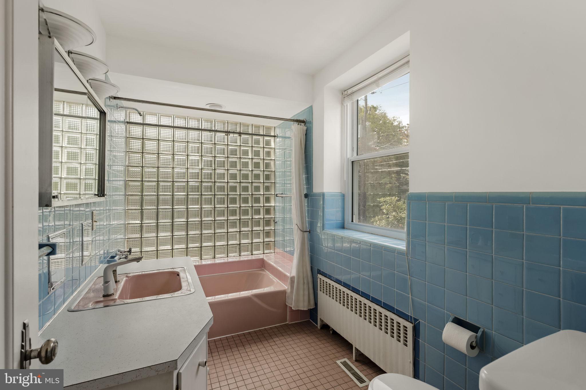 429 Devon Terrace Reading, PA 19607 - Photo 42 of 61