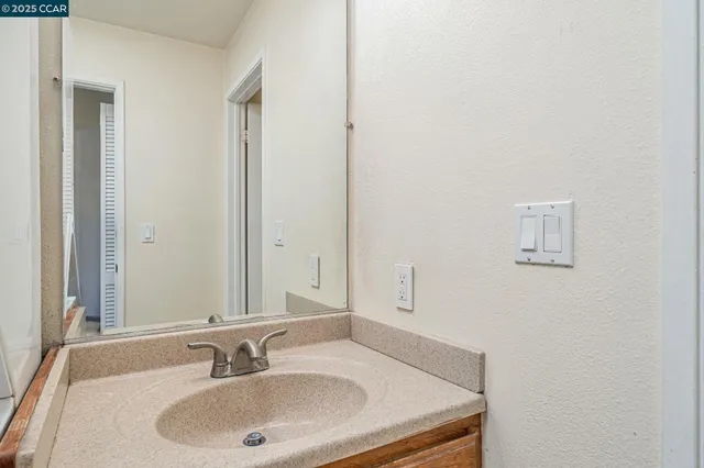 $499,000 | 68 Peters Avenue, Unit 6, Pleasanton, CA 94566