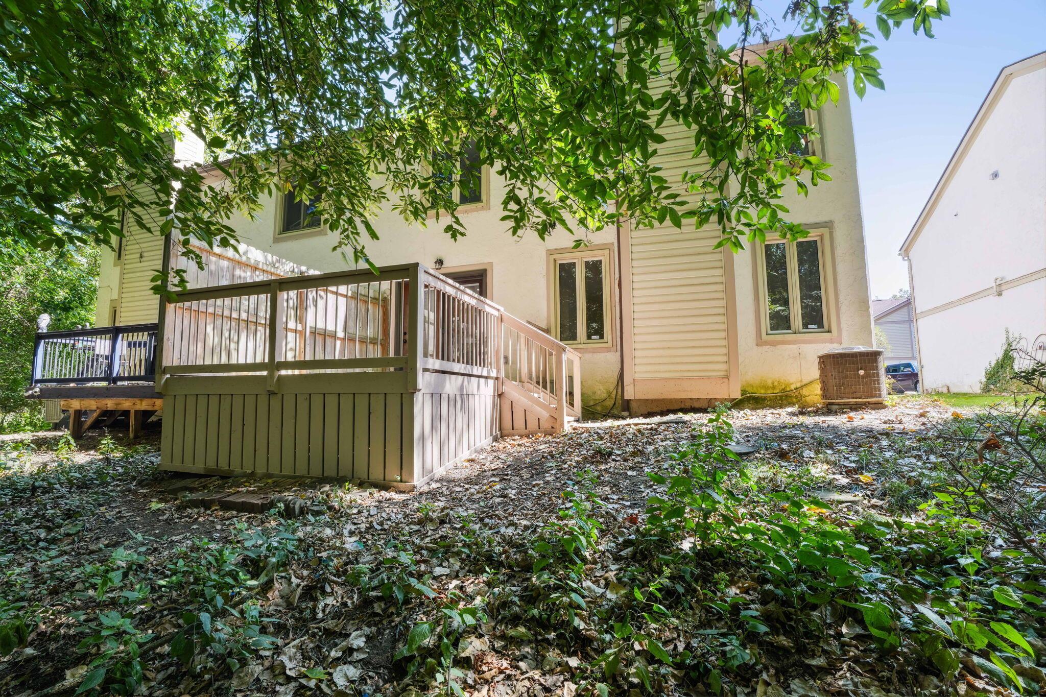 422 Fenway Road, Unit B Columbus, OH 43214 - Photo 39 of 49 38-web-or-mls-422-fenway-rd
