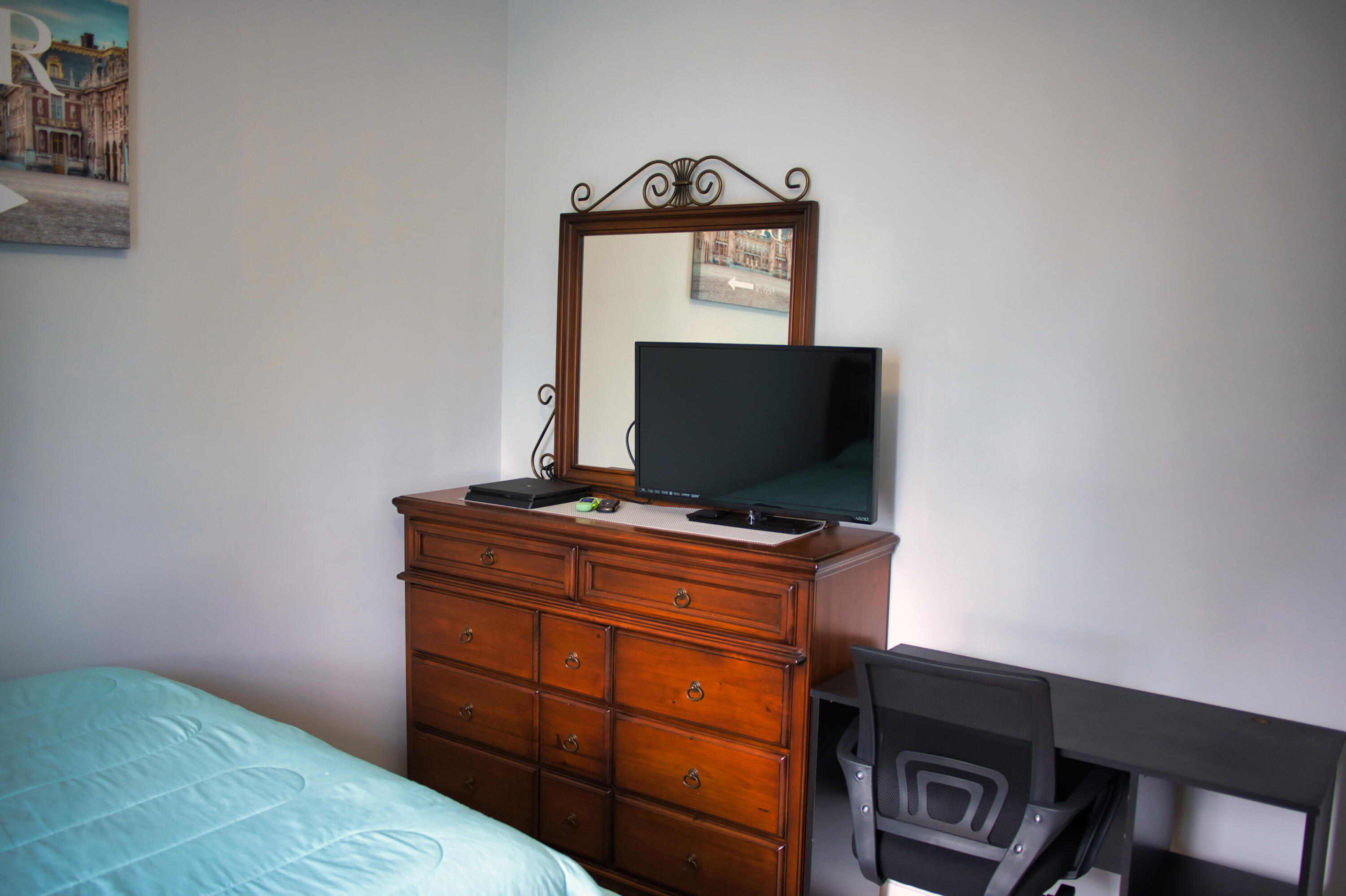 315 Kaye Street Fort Pierce, FL 34947 - Photo 44 of 66 a room with a bed and television