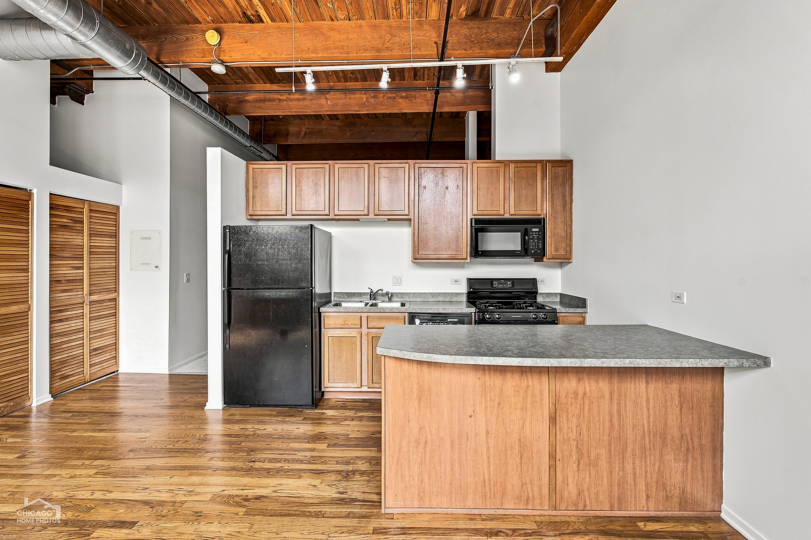 1500 West Monroe Street, Unit 411 Chicago, IL 60607 - Photo 8 of 20 Gallery Image 8
