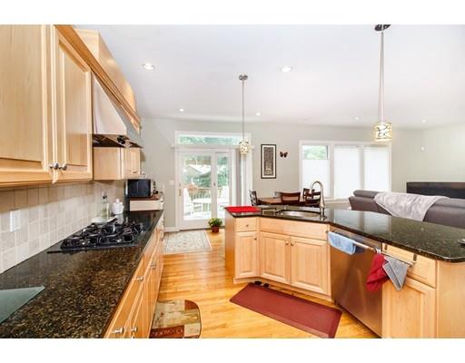 62 Totten Pond Road Waltham, MA 02451 - Photo 5 of 31 Gallery Image 5