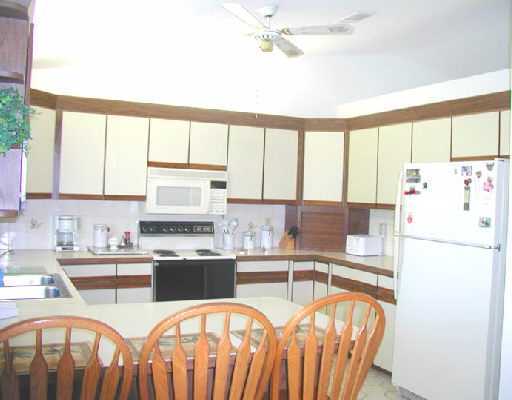 2472 Southeast Wishbone Road Port St. Lucie, FL 34952 - Photo 8 of 16 Additional Photo