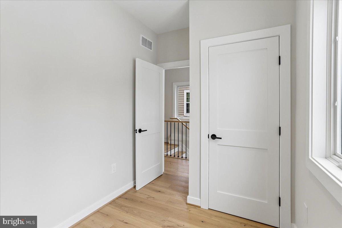 3929 Fulton Street Northwest, Unit A Washington, DC 20007 - Photo 41 of 79 Upper Level 2 Office /Den