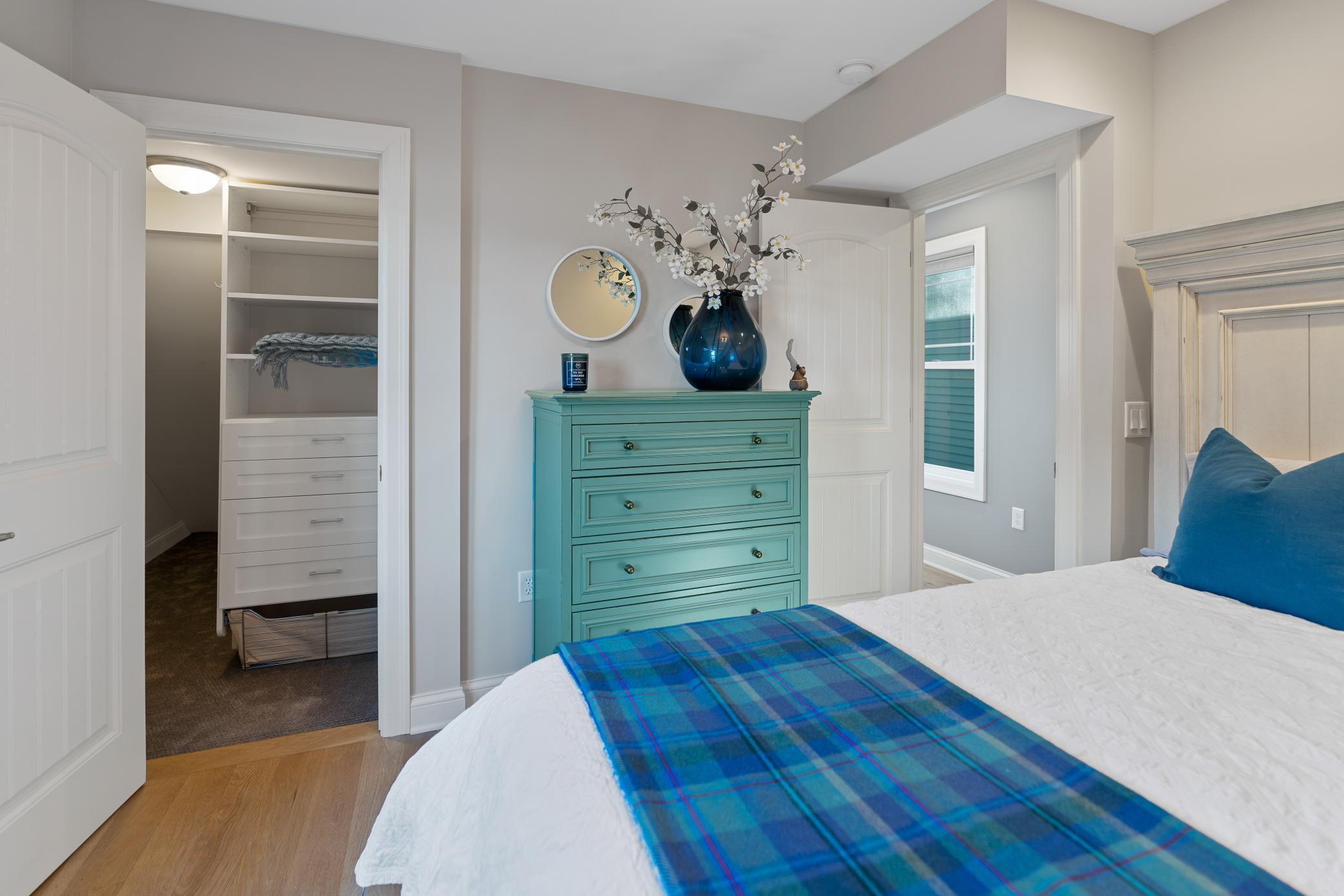 4018 Sunset Drive Spring Park, MN 55384 - Photo 13 of 27