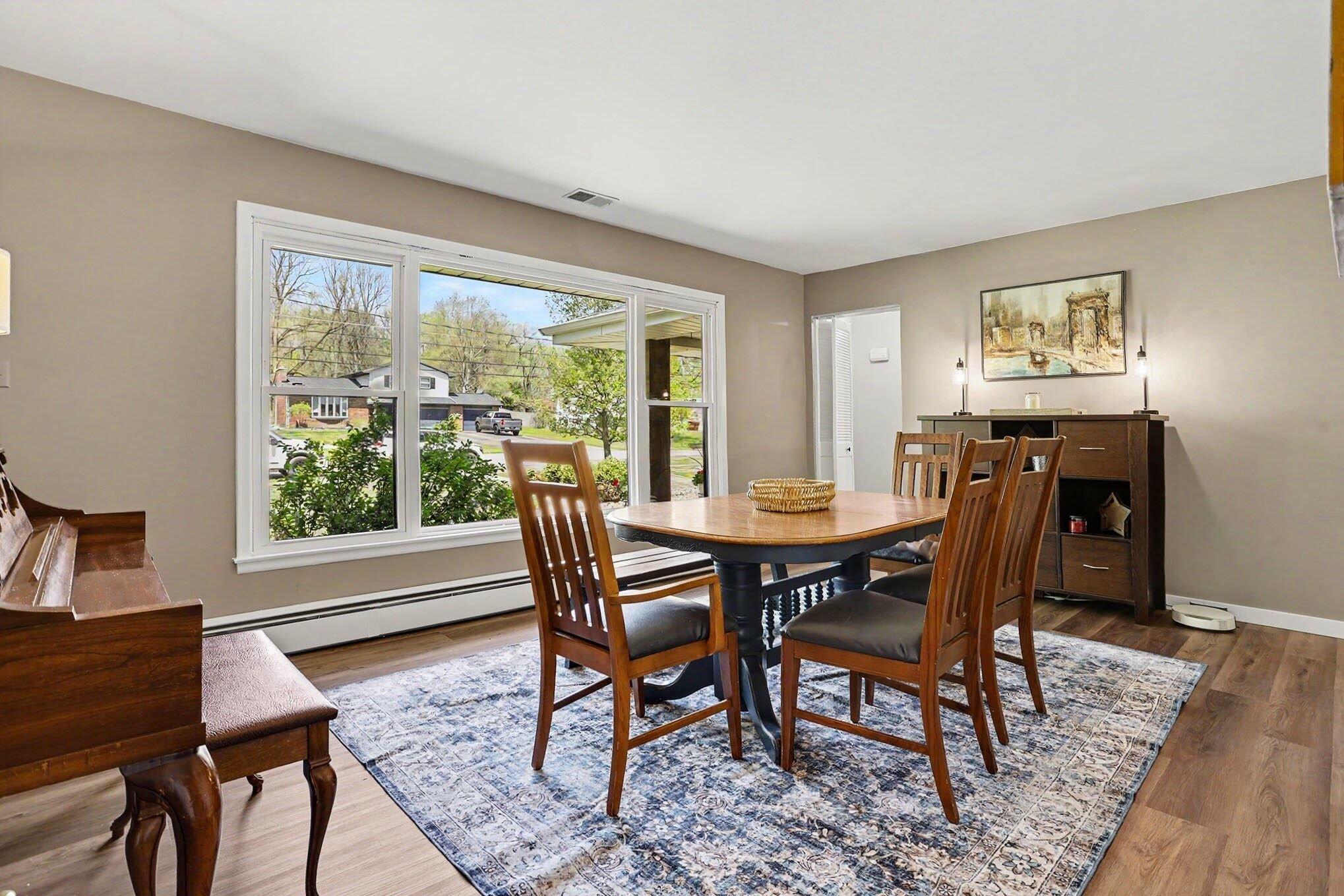 1203 Verona Road Marshall, MI 49068 - Photo 11 of 26 dining or 4th bedroom