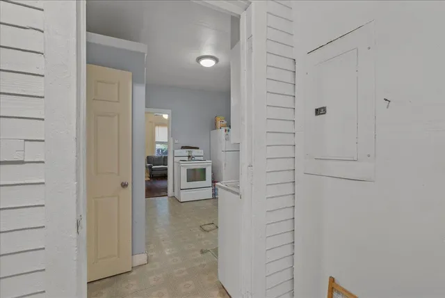 $199,900 | 208 South Victoria Street, Chewelah, WA 99109