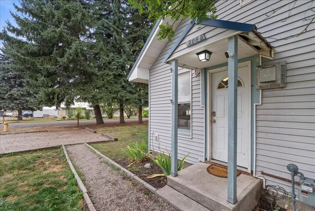 $199,900 | 208 South Victoria Street, Chewelah, WA 99109