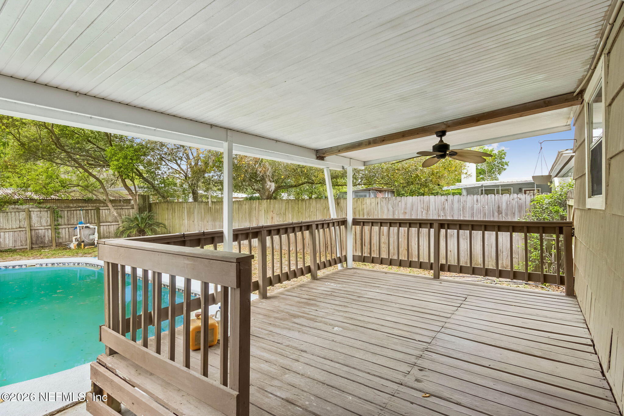 7420 Hennessy Road Jacksonville, FL 32244 - Photo 27 of 36 Deck v2