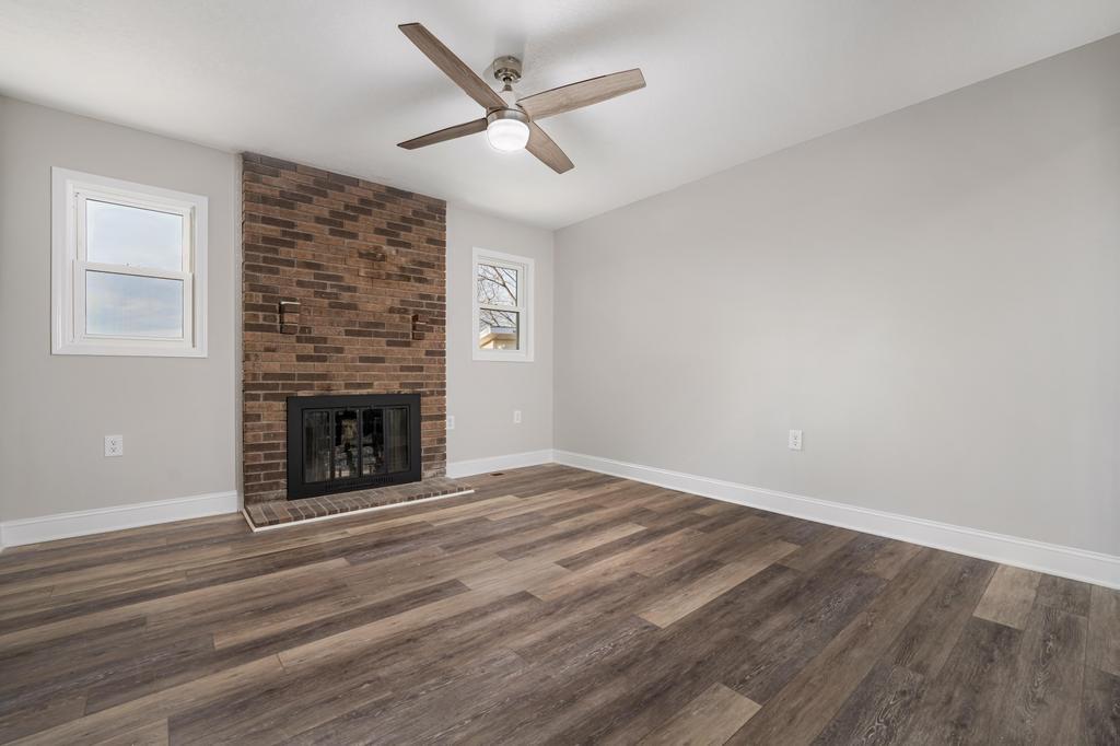 253 Denton Valley Road Bristol, TN 37620 - Photo 24 of 48 253 Denton valley Rd (21 of 52)