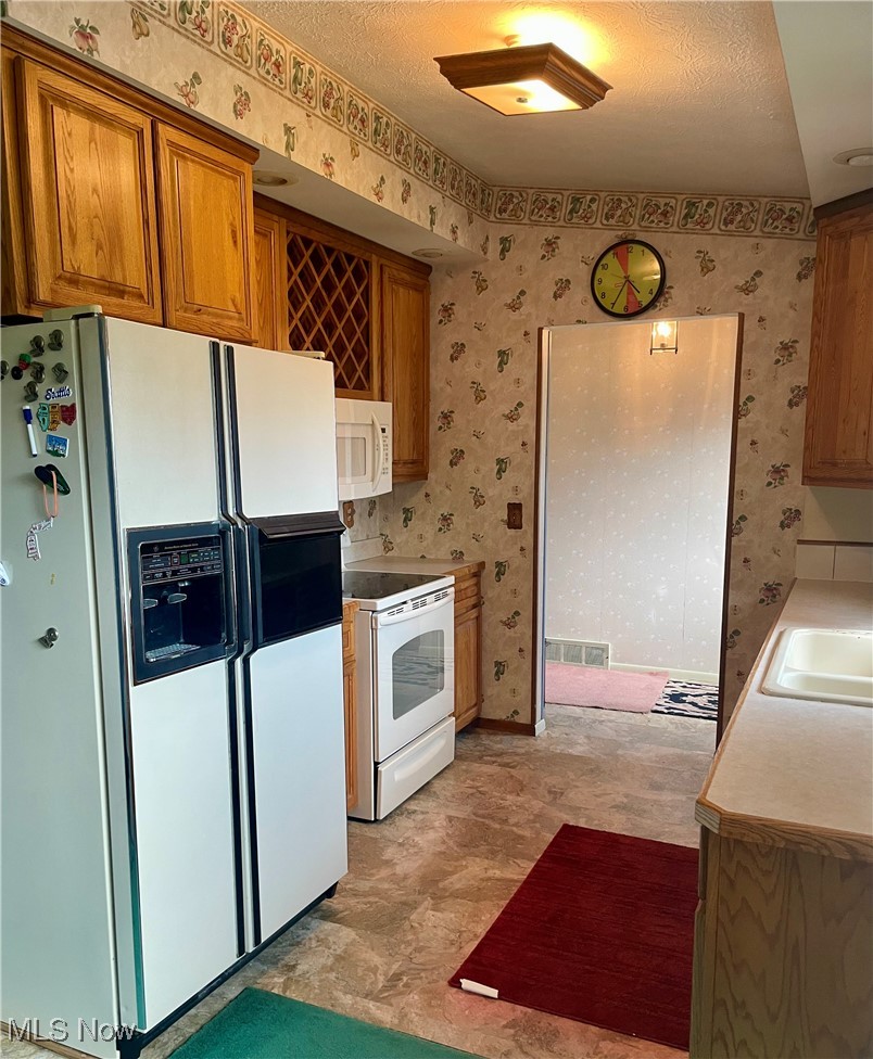 5630 Reef Road Mentor, OH 44060 - Photo 2 of 4 Gallery Image 2