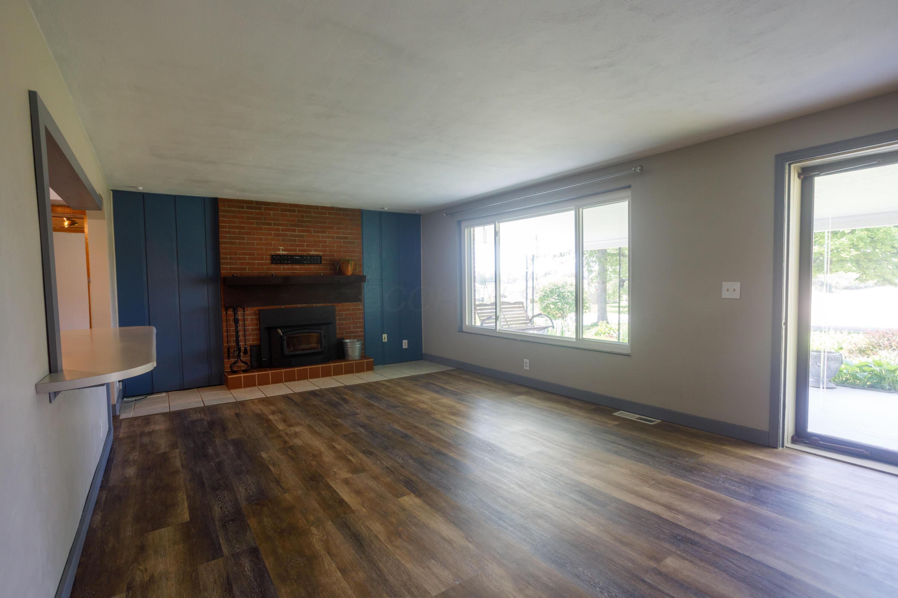 4008 Bosart Road Springfield, OH 45503 - Photo 9 of 27 WRE-4008Bosart--10