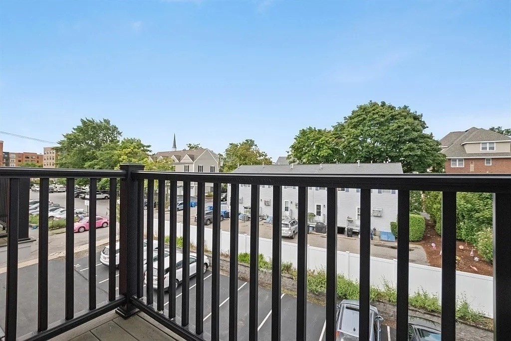 32 Common Street, Unit 34 Waltham, MA 02451 - Photo 12 of 17 Gallery Image 12