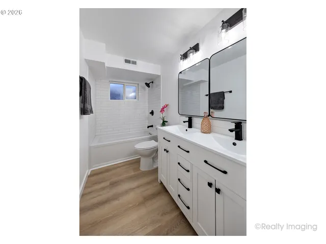 $635,000 | 14633 Southeast Kingston Avenue, Milwaukie, OR 97267