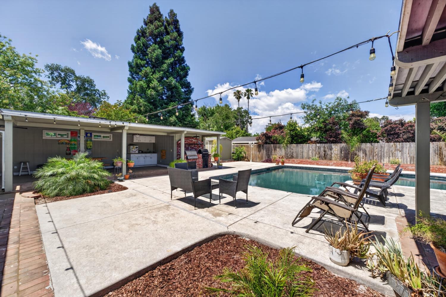 1880 Magnolia Street Gridley, CA 95948 - Photo 54 of 95