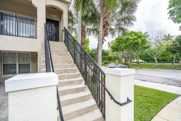 $217,000 | 5800 West Sample Road, Unit 308, Coral Springs, FL 33067