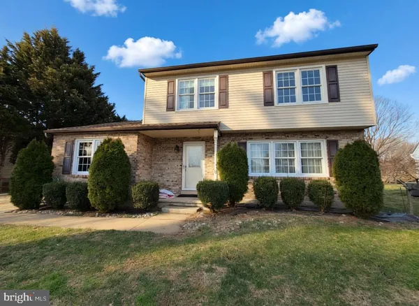 $299,900 | 12 Laurie Court, New Castle, DE 19720