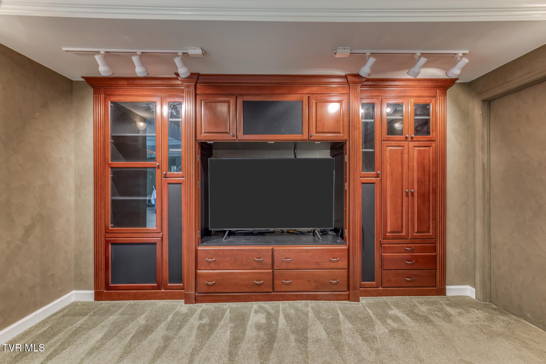 151 Laurel Ridge Drive Jonesborough, TN 37659 - Photo 71 of 106 151 Laurel Ridge Dr-73