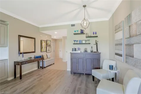 $450,000 | 3485 Laurelgreens Lane South, Unit 102, Naples, FL 34119